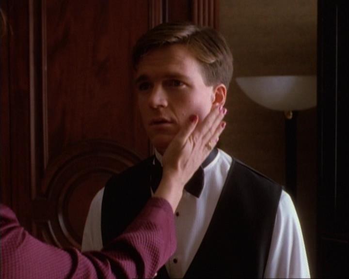 Charmed-Online-dot-net_106TheWeddingFromHell1948.jpg