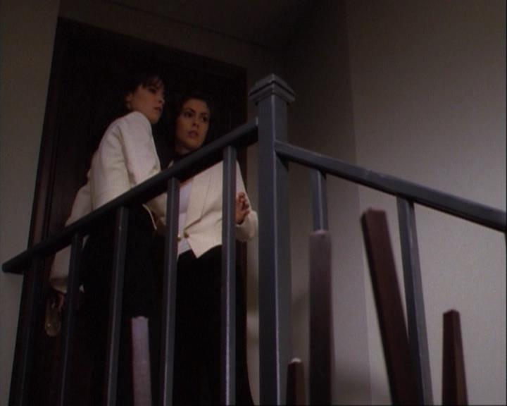 Charmed-Online-dot-net_106TheWeddingFromHell2041.jpg