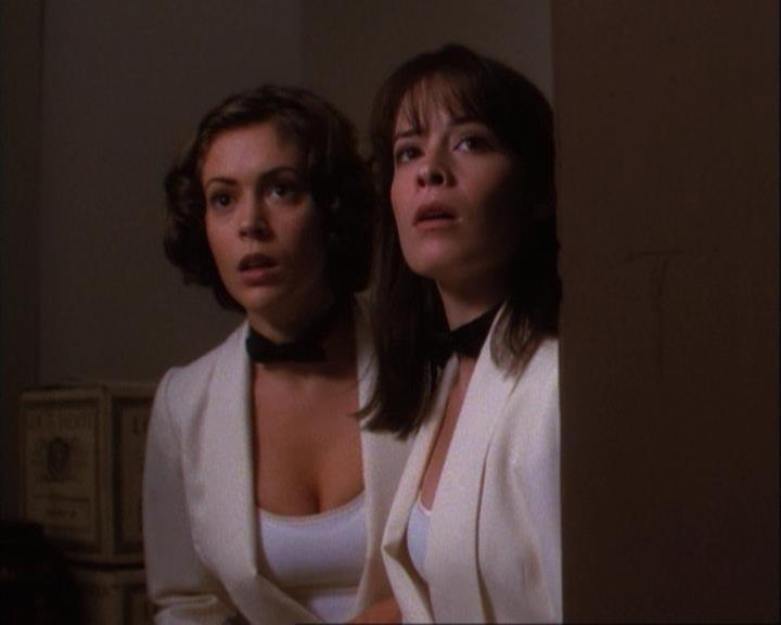 Charmed-Online-dot-net_106TheWeddingFromHell2054.jpg