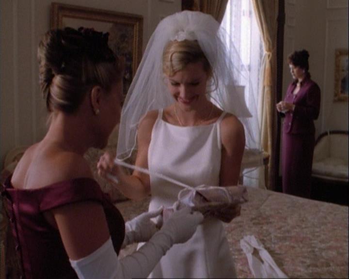 Charmed-Online-dot-net_106TheWeddingFromHell2130.jpg