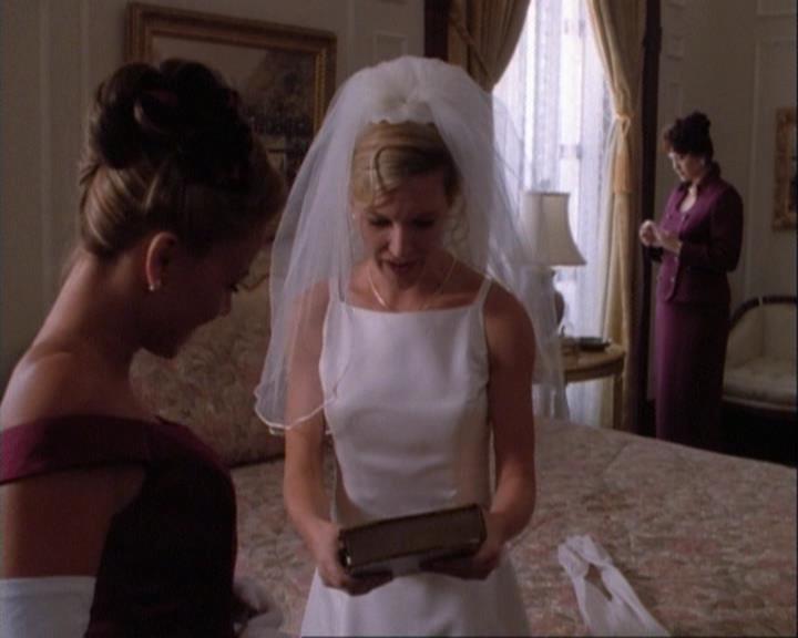 Charmed-Online-dot-net_106TheWeddingFromHell2137.jpg