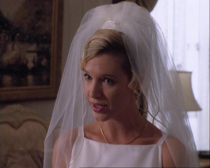 Charmed-Online-dot-net_106TheWeddingFromHell2145.jpg