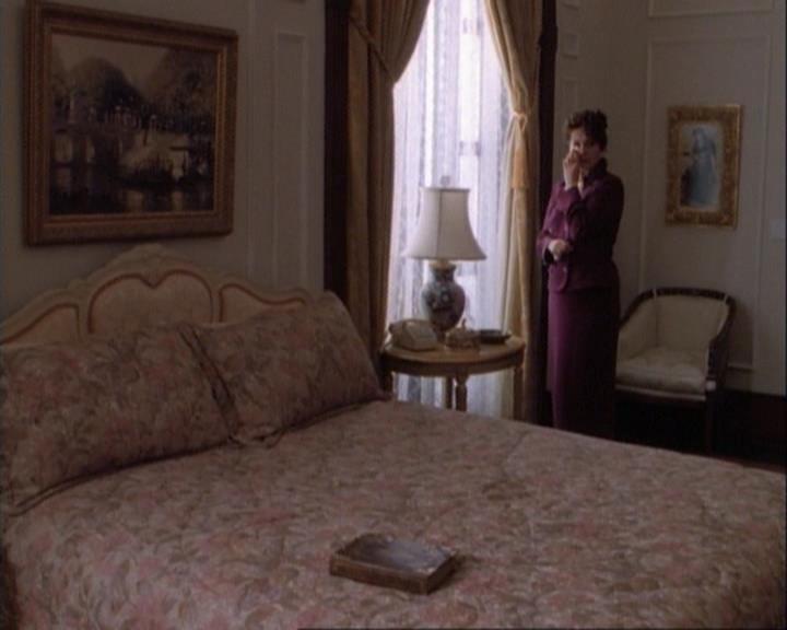Charmed-Online-dot-net_106TheWeddingFromHell2159.jpg