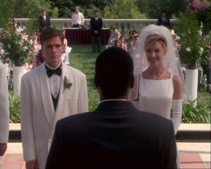 Charmed-Online-dot-net_106TheWeddingFromHell2234.jpg