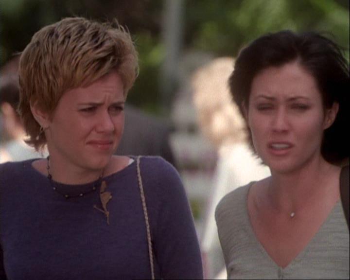 Charmed-Online-dot-net_106TheWeddingFromHell2260.jpg
