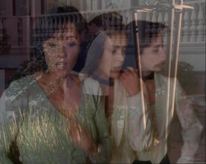 Charmed-Online-dot-net_106TheWeddingFromHell2334.jpg
