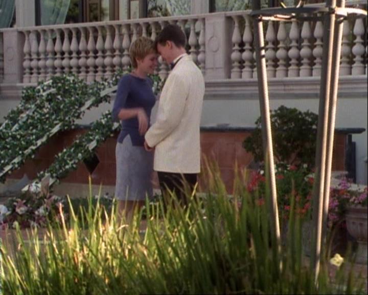 Charmed-Online-dot-net_106TheWeddingFromHell2335.jpg