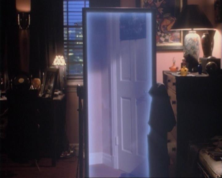 Charmed-Online-dot-net_107TheFourthSister0033.jpg