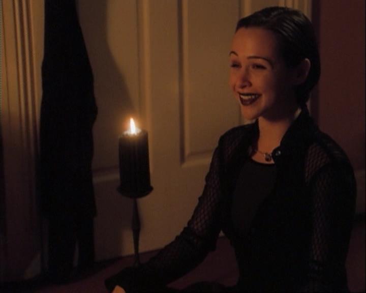 Charmed-Online-dot-net_107TheFourthSister0071.jpg
