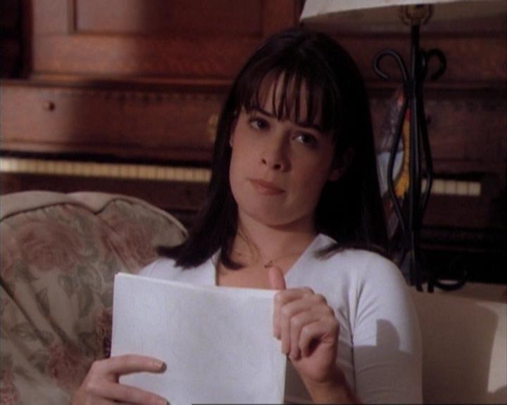 Charmed-Online-dot-net_107TheFourthSister0161.jpg