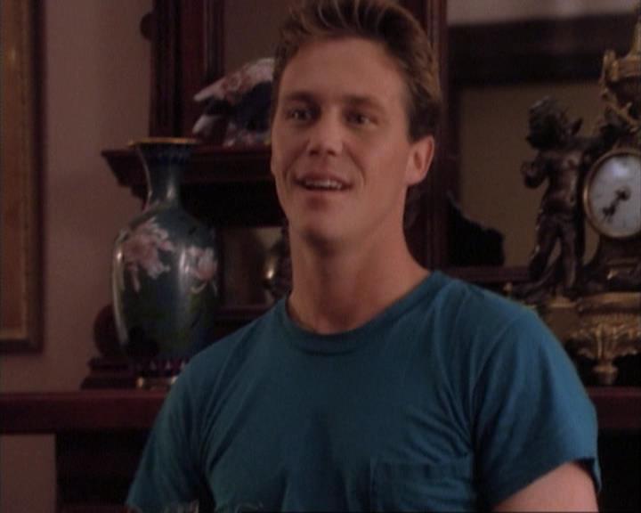 Charmed-Online-dot-net_107TheFourthSister0199.jpg