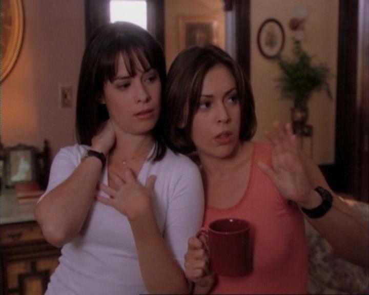 Charmed-Online-dot-net_107TheFourthSister0216.jpg