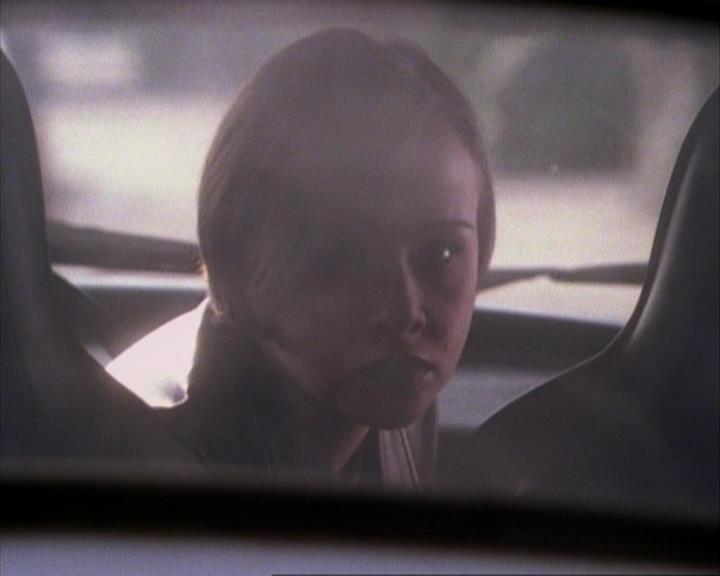 Charmed-Online-dot-net_107TheFourthSister0245.jpg