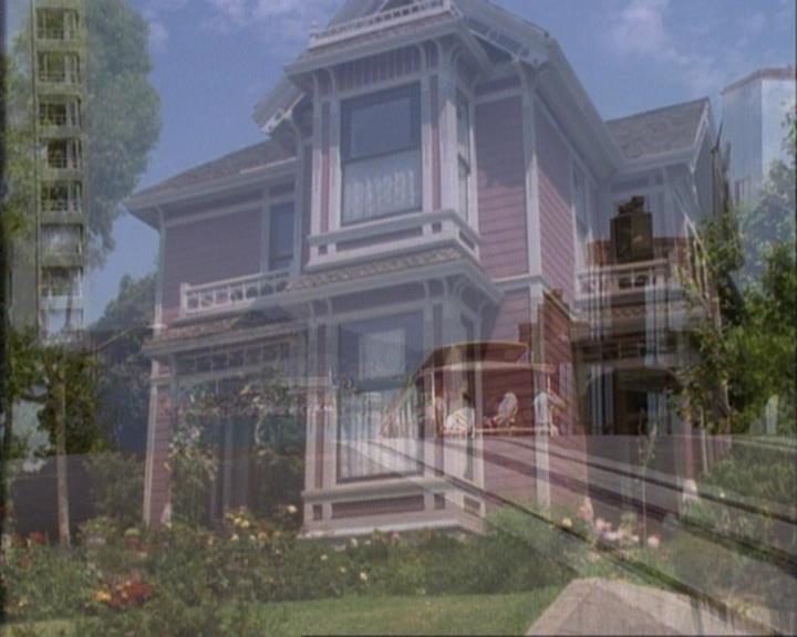 Charmed-Online-dot-net_107TheFourthSister0317.jpg