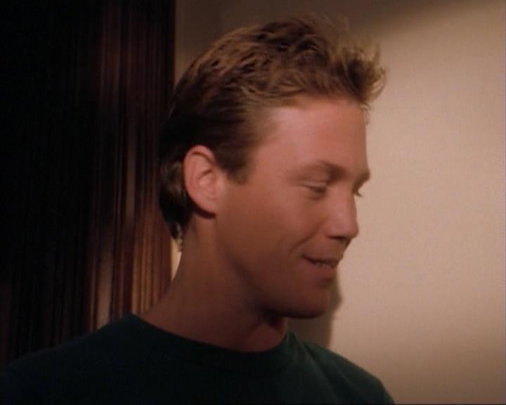 Charmed-Online-dot-net_107TheFourthSister0383.jpg