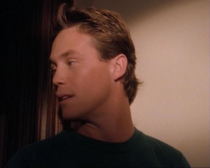 Charmed-Online-dot-net_107TheFourthSister0387.jpg