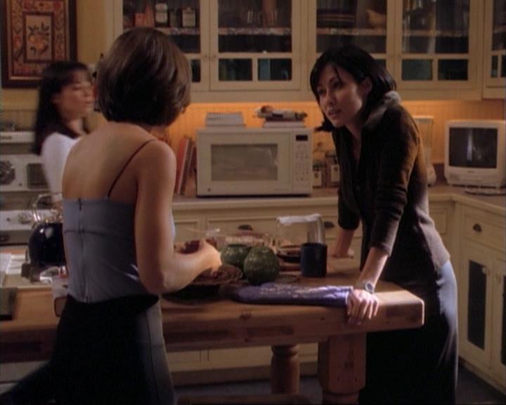 Charmed-Online-dot-net_107TheFourthSister0441.jpg