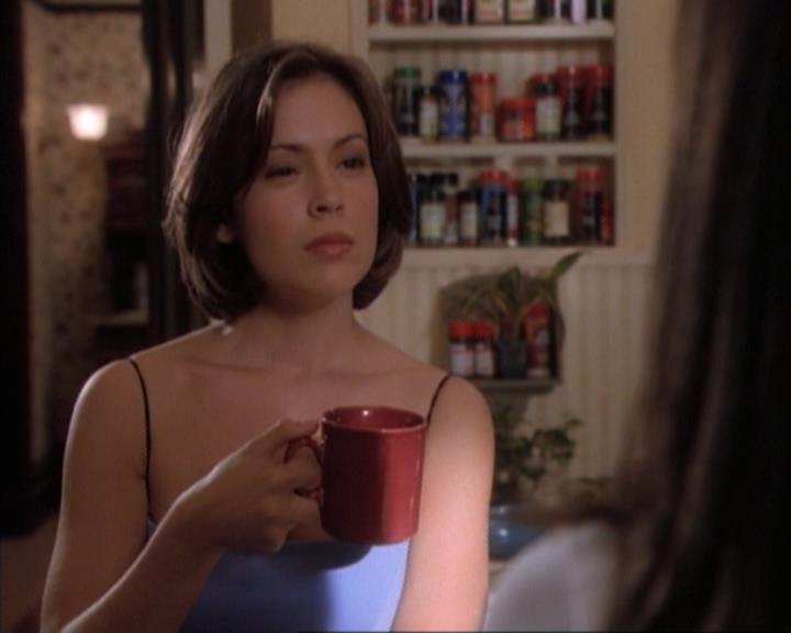 Charmed-Online-dot-net_107TheFourthSister0503.jpg