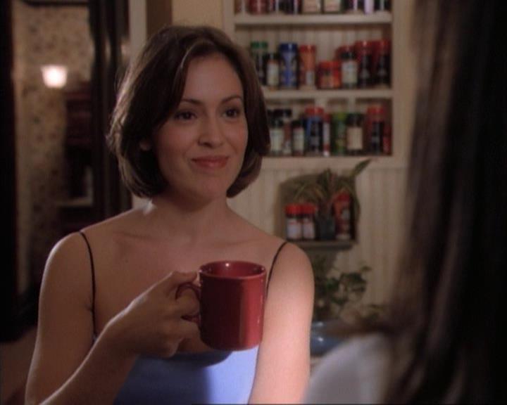 Charmed-Online-dot-net_107TheFourthSister0507.jpg