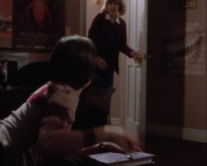 Charmed-Online-dot-net_107TheFourthSister0525.jpg