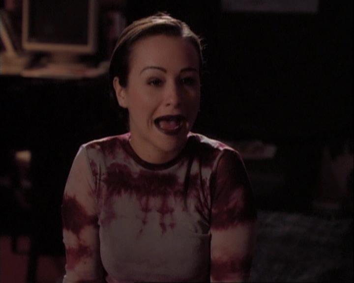 Charmed-Online-dot-net_107TheFourthSister0533.jpg