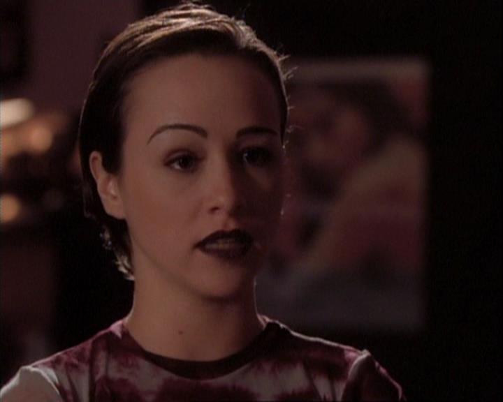 Charmed-Online-dot-net_107TheFourthSister0546.jpg