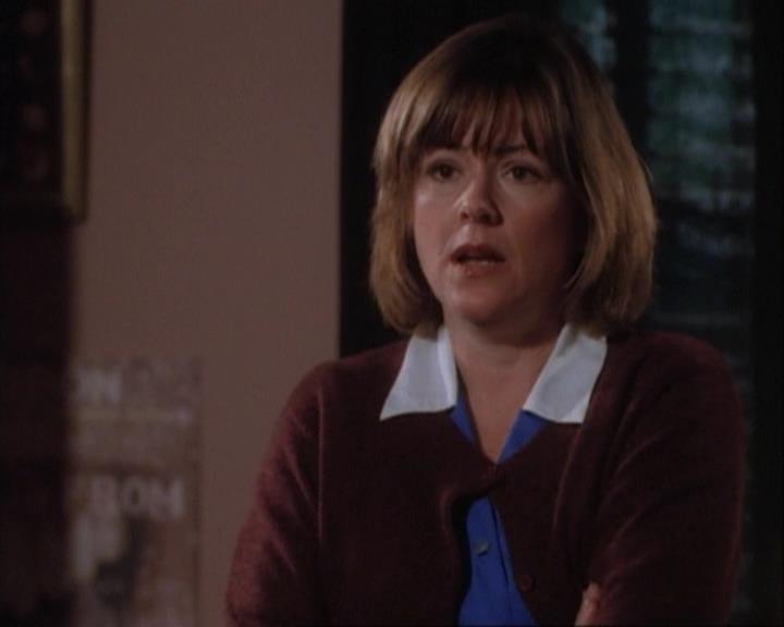 Charmed-Online-dot-net_107TheFourthSister0550.jpg