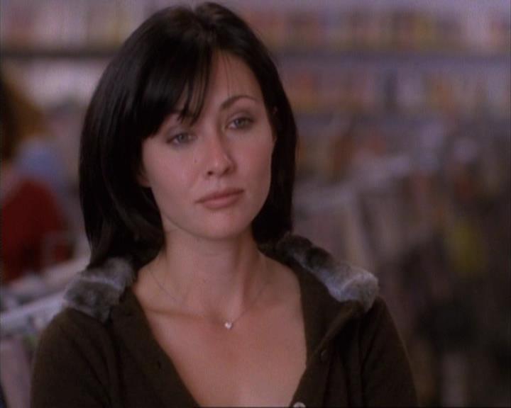 Charmed-Online-dot-net_107TheFourthSister0608.jpg