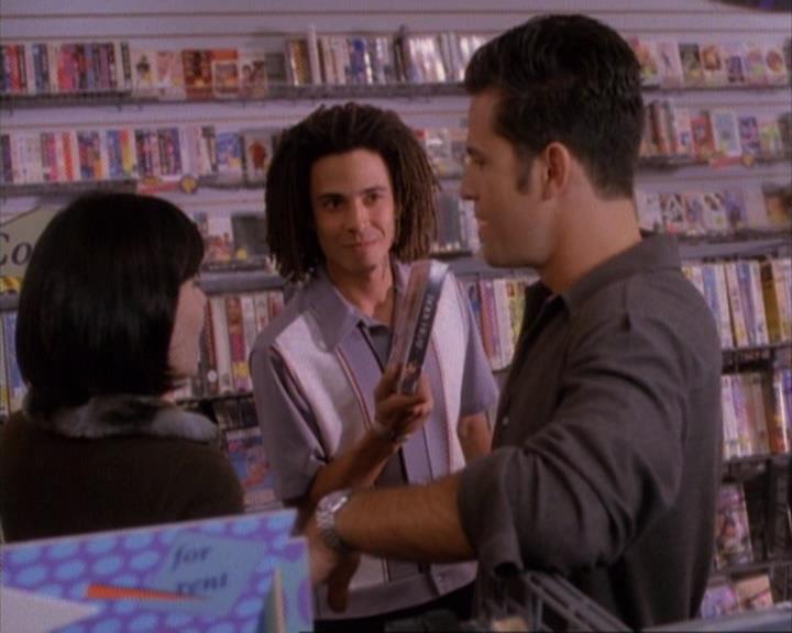Charmed-Online-dot-net_107TheFourthSister0652.jpg