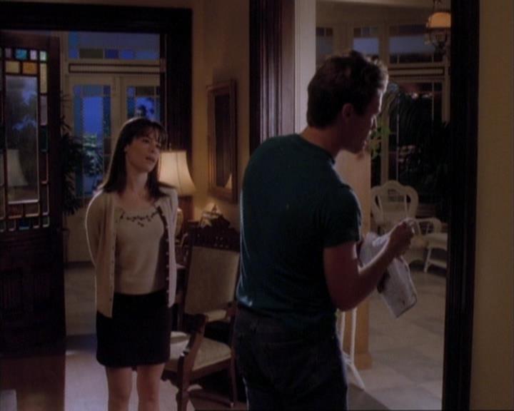 Charmed-Online-dot-net_107TheFourthSister0712.jpg