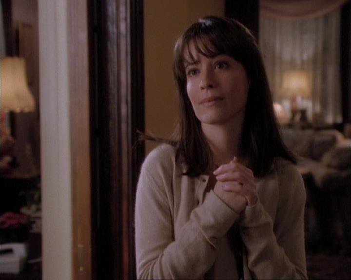 Charmed-Online-dot-net_107TheFourthSister0759.jpg