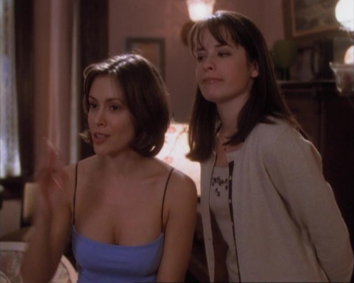 Charmed-Online-dot-net_107TheFourthSister0819.jpg