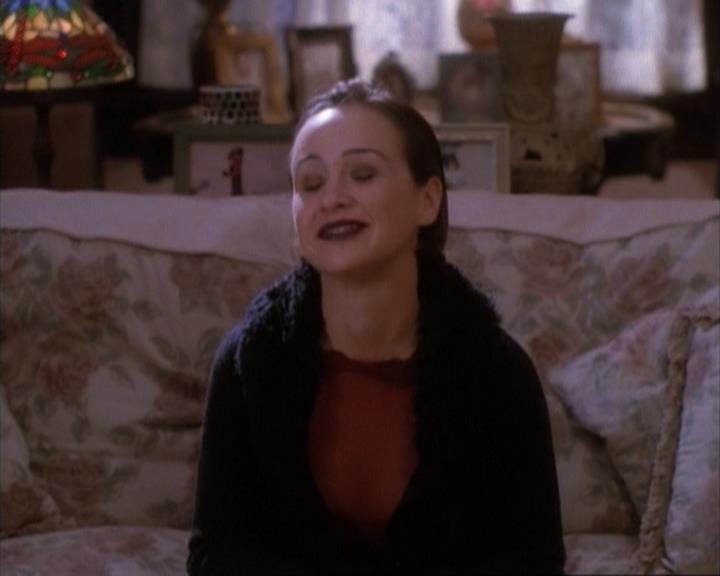Charmed-Online-dot-net_107TheFourthSister0821.jpg