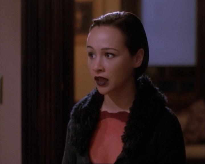 Charmed-Online-dot-net_107TheFourthSister0878.jpg
