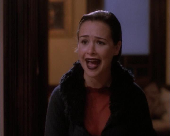 Charmed-Online-dot-net_107TheFourthSister0883.jpg