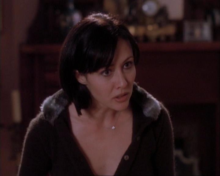 Charmed-Online-dot-net_107TheFourthSister0885.jpg