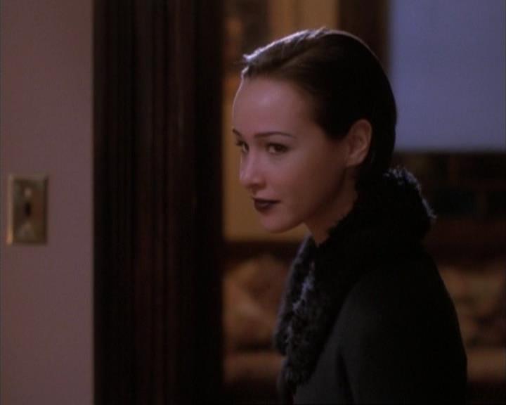Charmed-Online-dot-net_107TheFourthSister0893.jpg