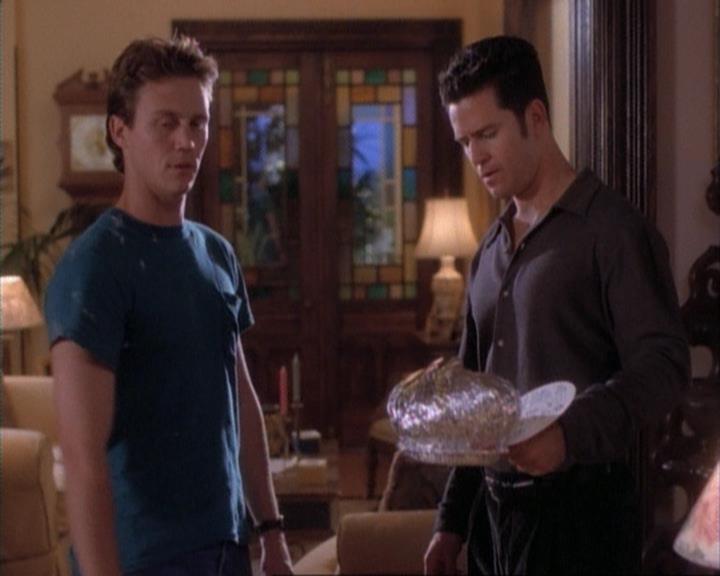 Charmed-Online-dot-net_107TheFourthSister0897.jpg