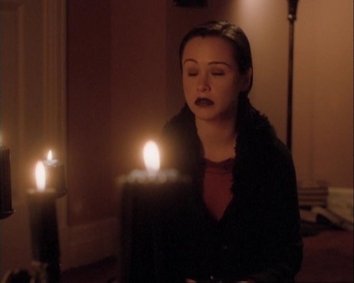 Charmed-Online-dot-net_107TheFourthSister0926.jpg