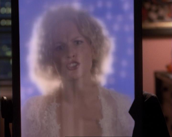 Charmed-Online-dot-net_107TheFourthSister0930.jpg