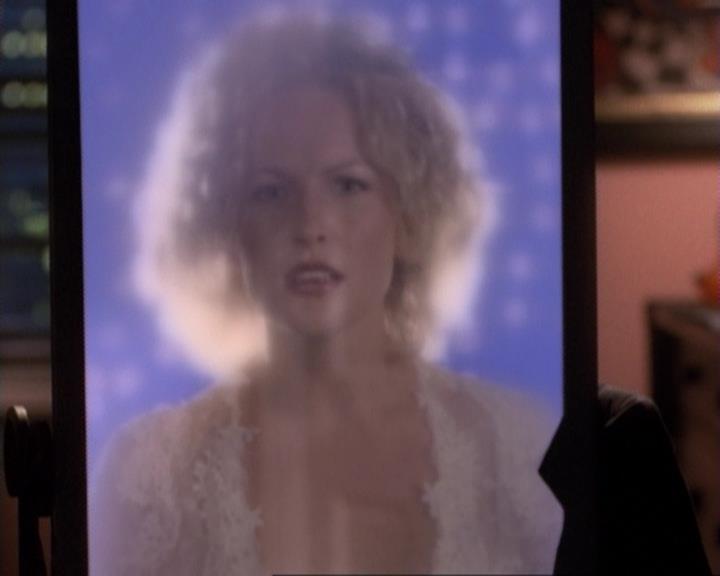Charmed-Online-dot-net_107TheFourthSister0952.jpg