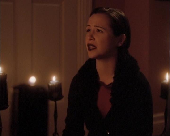 Charmed-Online-dot-net_107TheFourthSister0955.jpg