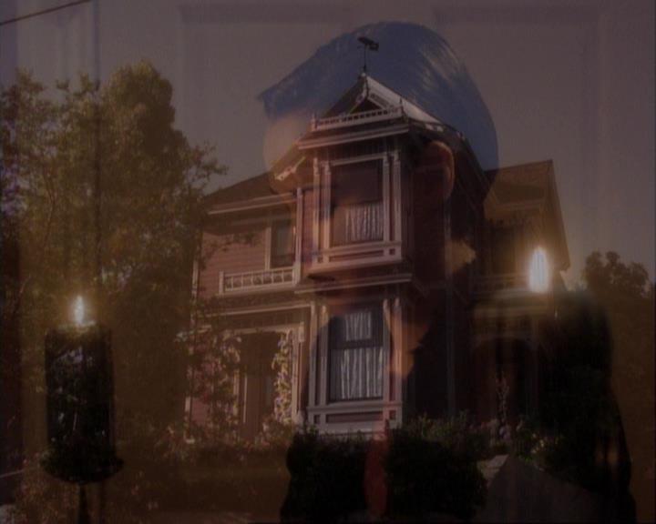 Charmed-Online-dot-net_107TheFourthSister0981.jpg