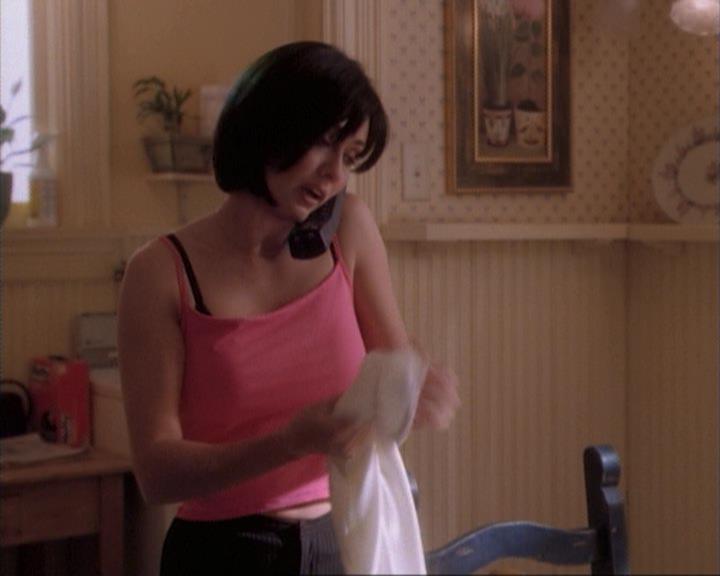 Charmed-Online-dot-net_107TheFourthSister0994.jpg
