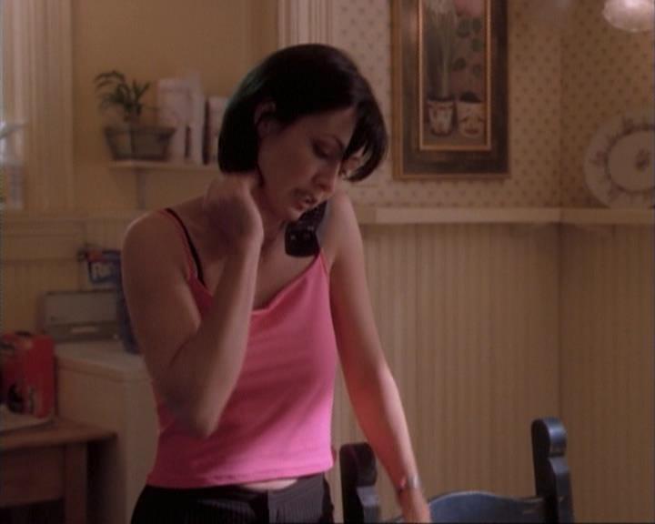 Charmed-Online-dot-net_107TheFourthSister0997.jpg