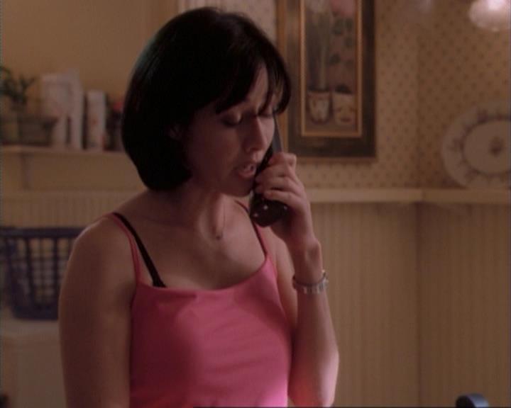 Charmed-Online-dot-net_107TheFourthSister1017.jpg Charmed-Online-dot-net_107TheFourthSister1017.jpg
