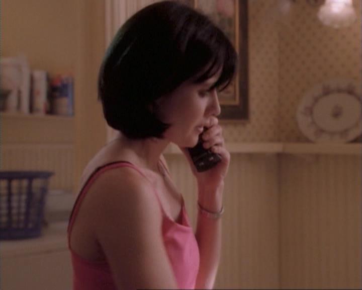 Charmed-Online-dot-net_107TheFourthSister1023.jpg