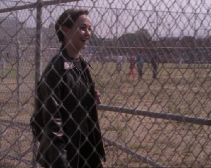 Charmed-Online-dot-net_107TheFourthSister1119.jpg