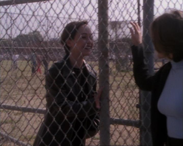 Charmed-Online-dot-net_107TheFourthSister1120.jpg