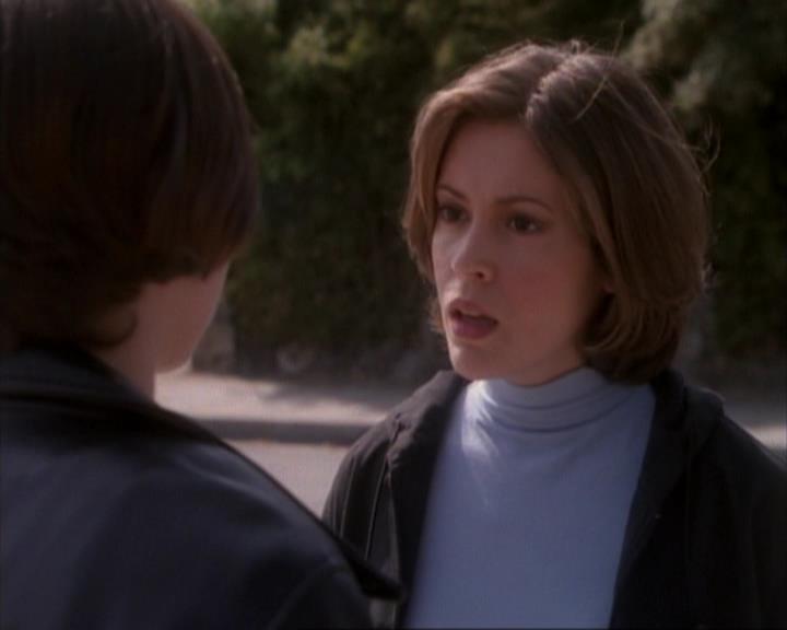 Charmed-Online-dot-net_107TheFourthSister1141.jpg